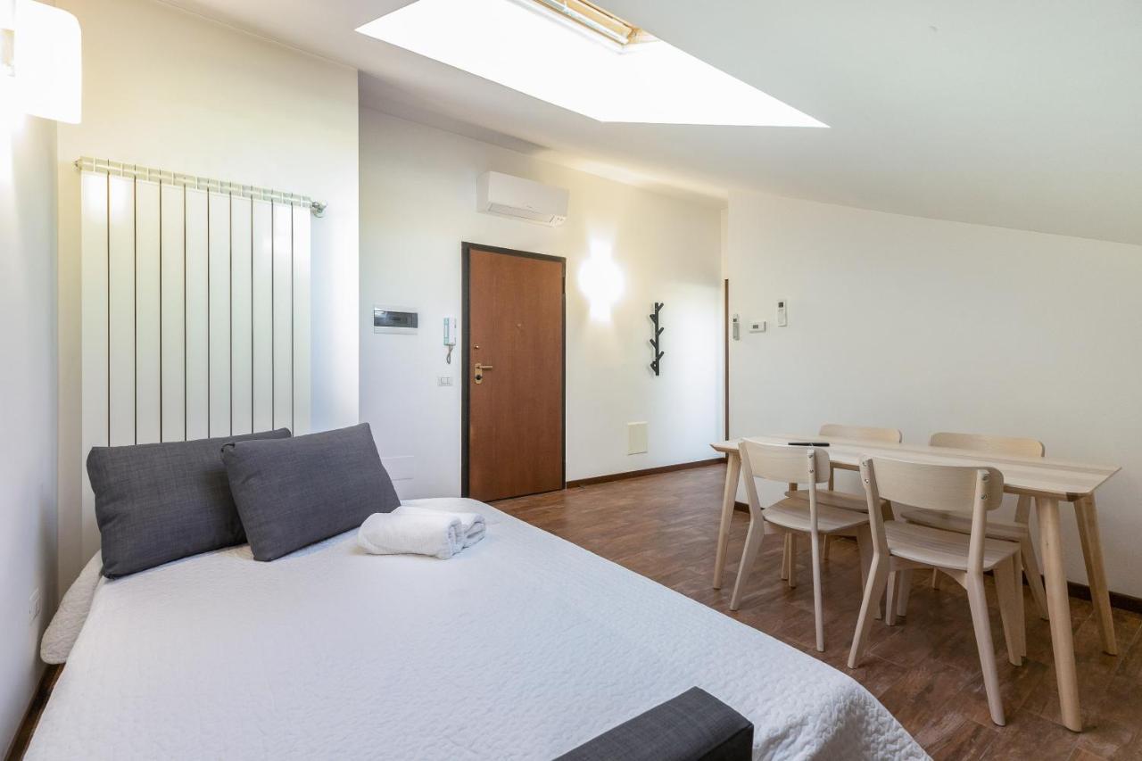 Апартаменти Alessia'S Flat - Affori Мілан Екстер'єр фото