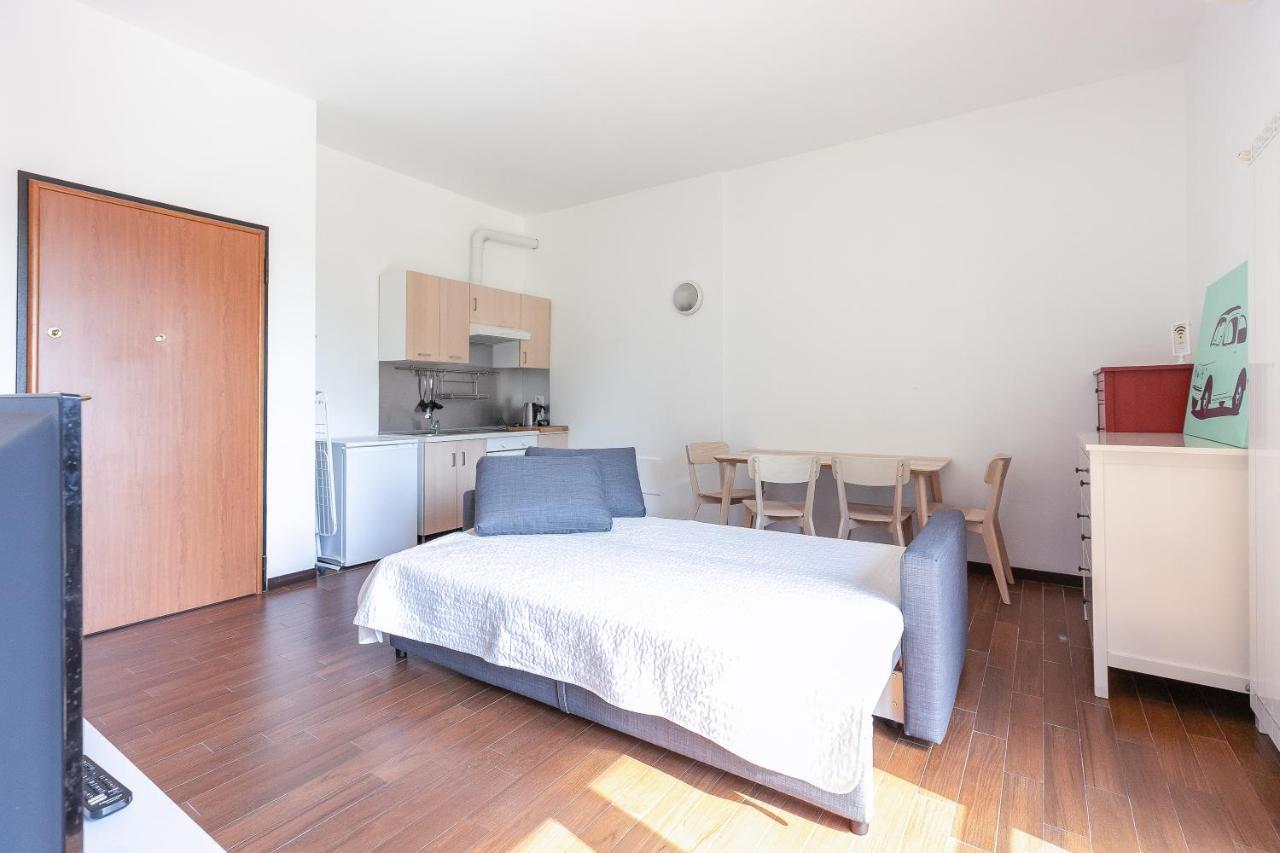 Апартаменти Alessia'S Flat - Affori Мілан Екстер'єр фото